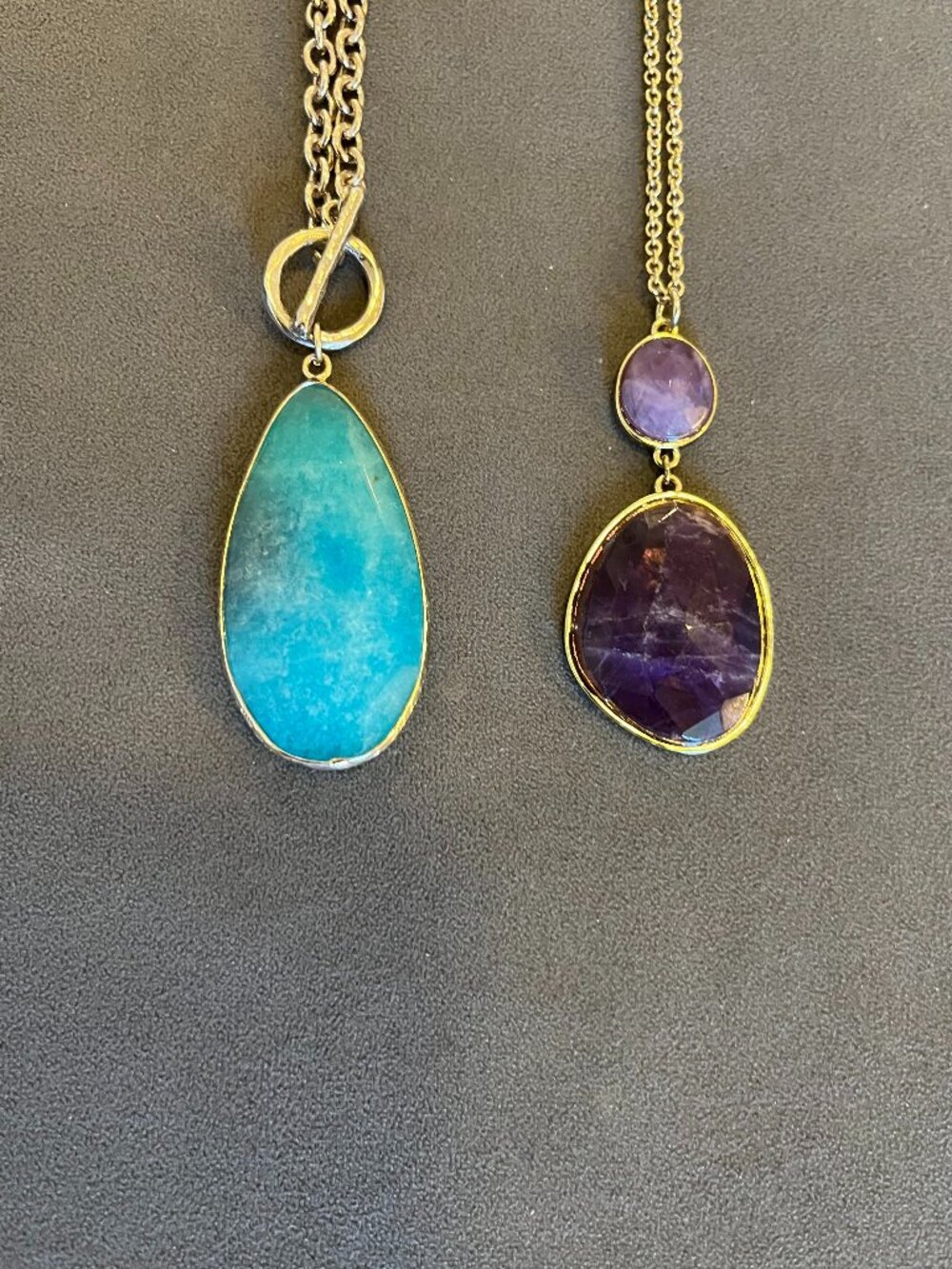 Purple and turquoise-colored long necklace set, Excellent Condition!